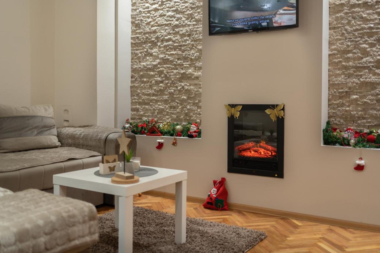 Gold Apartman Vârşeţ Exterior foto
